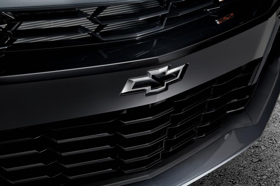 Логотип Chevrolet Camaro SS 2018 года  (KR) (фото 12 из 20)